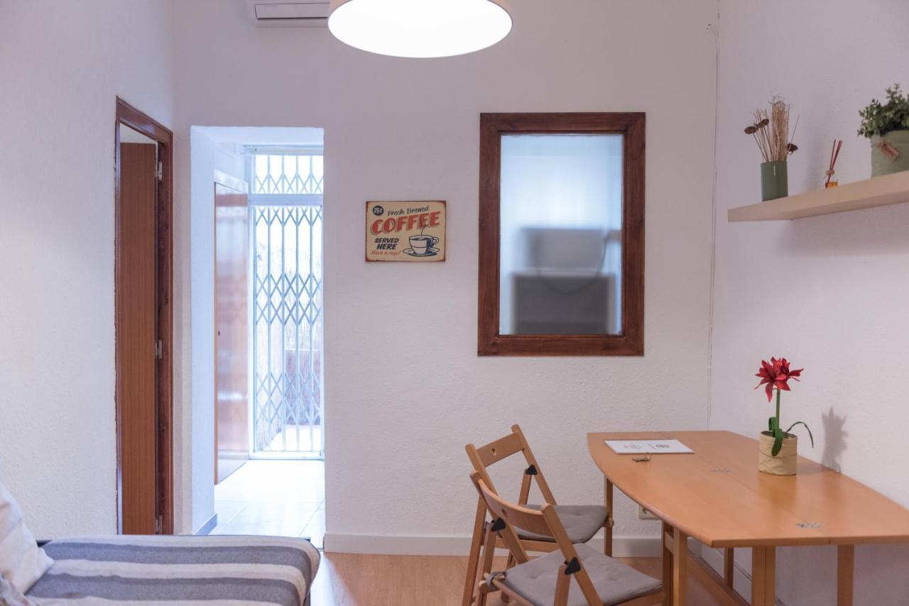Sweet Bcn Studio With Terrace Barcelona Eksteriør billede